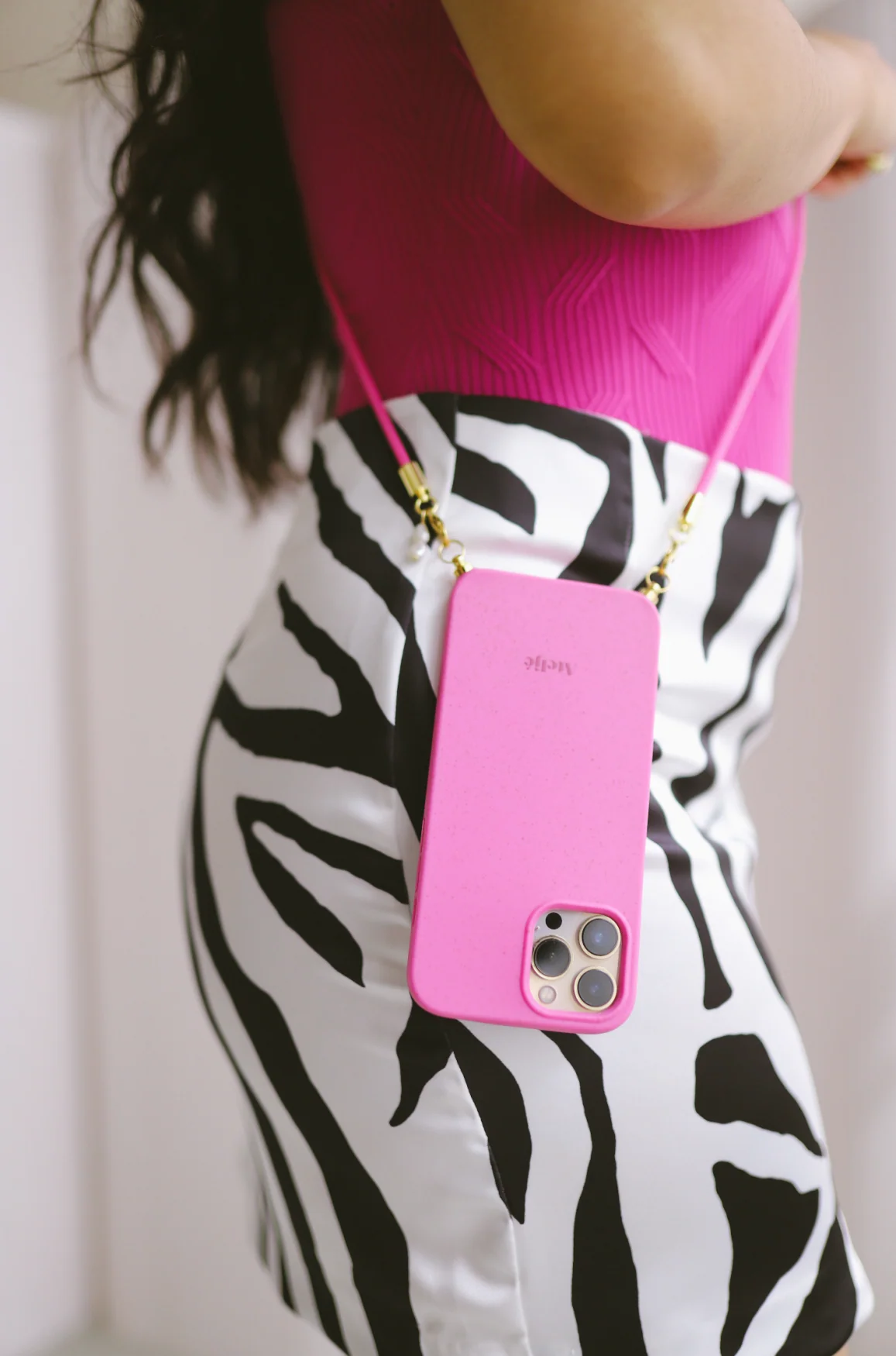 Biodegradable iPhone case - no cord | Pink bio - Image 5