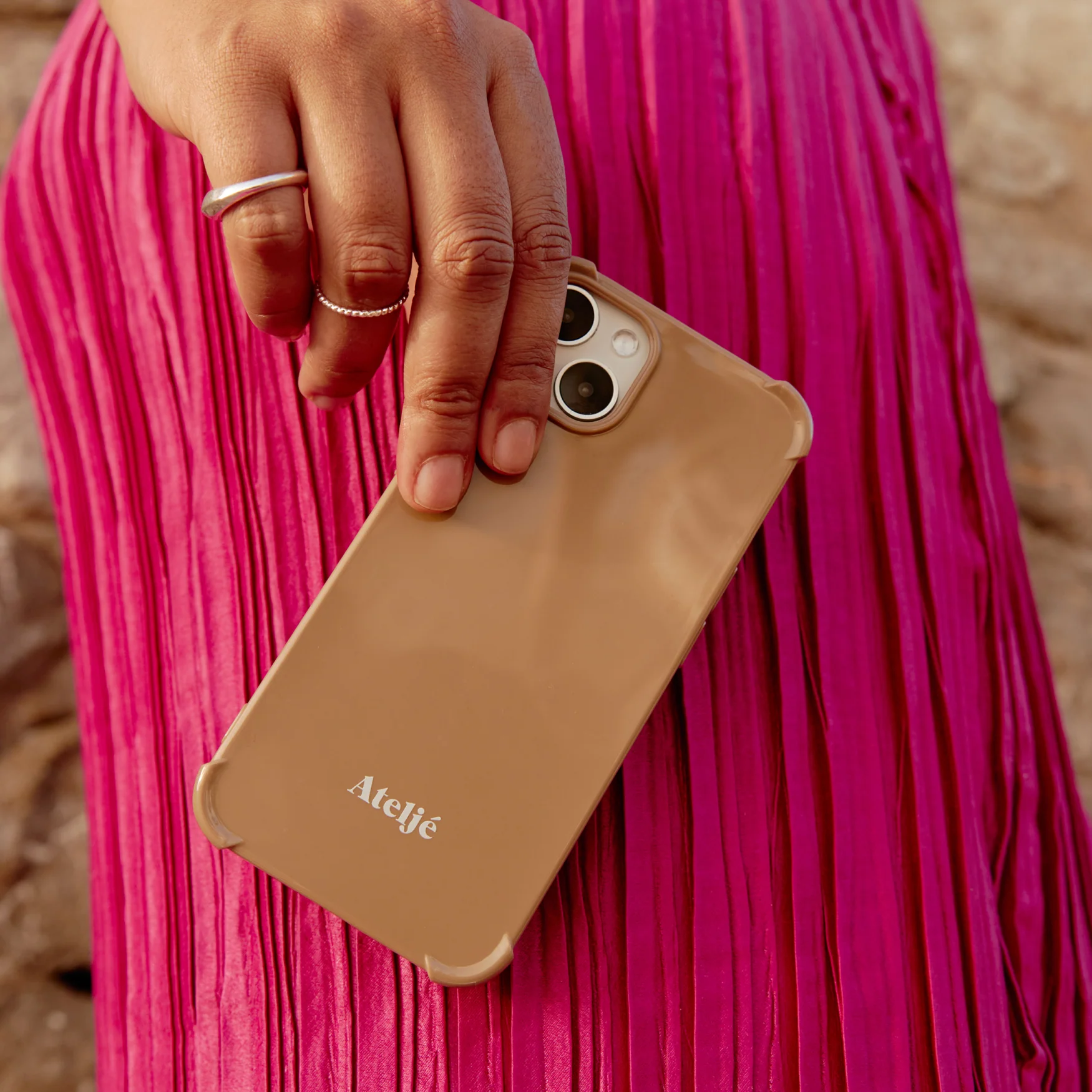 Recycled iPhone case - no rings | Caramel - Image 10